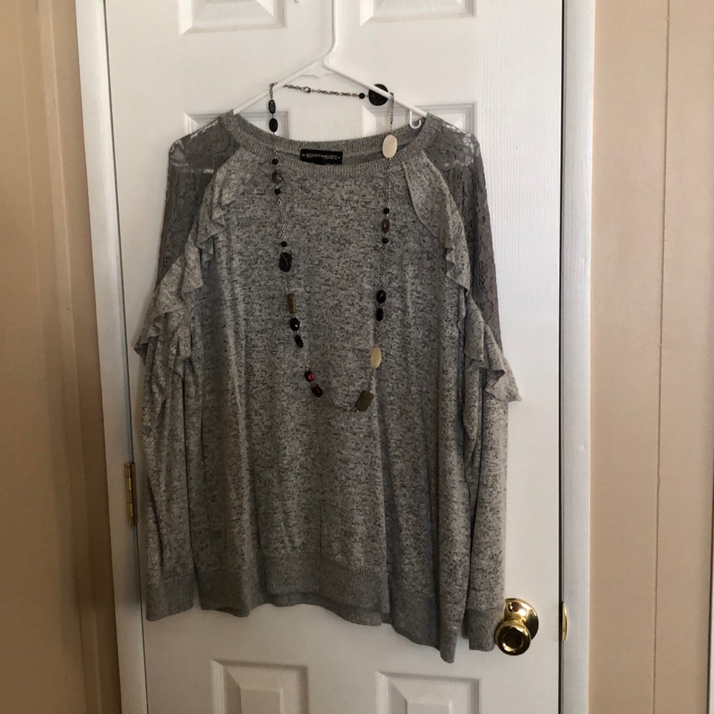 Lace shoulder ruffle top